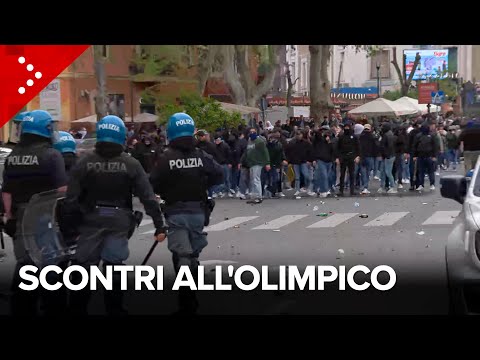 Lazio-Roma, disordini prima del derby: ferito agente in scontri tra ultras Lazio e polizia