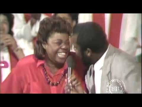 Temple of Deliverance Choir feat. Myrna Summers & BeBe Winans -  "Oh How Precious"