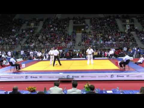 Хачатрян Арсен Россия)   Komanov Aleksandar (Bulgaria)