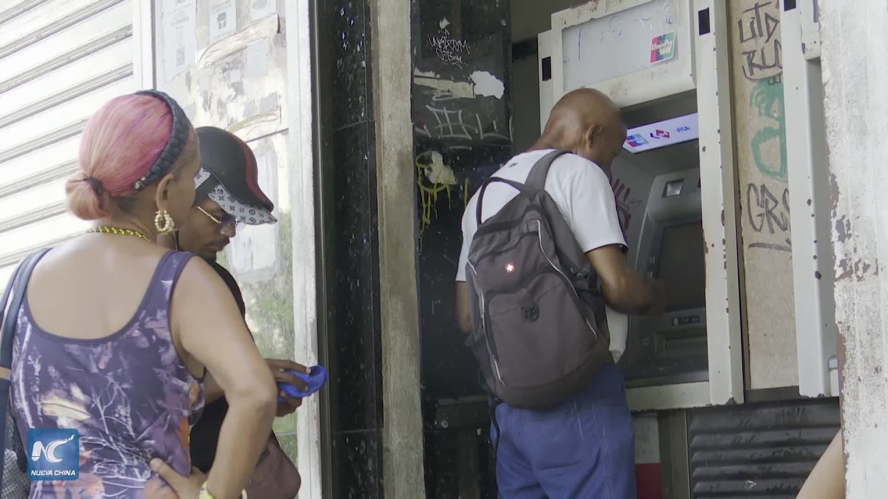 Cuba amplía vías para pago de pensiones ante dificultades bancarias