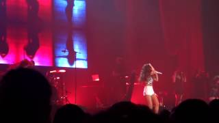 Selena Gomez - Whiplash, Amsterdam 2013