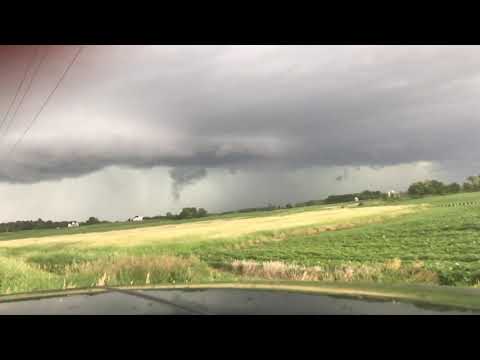 Wall cloud CR 15 and CR 10 Scott County MN from 7-15-2019 at 18:23 hours