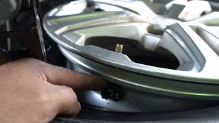 2018 GMC Terrain tire pressure monitor sensor (TPMS) change!