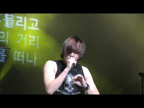 2010 11 27 FTIsland Beautiful Journey Concert  -   I believe myself