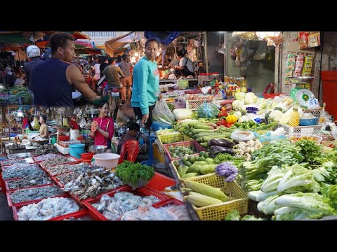 Evening Street Market Scene @Chhouk Meas - Daily Lifestyle of Vendors Selling Some Food in Market