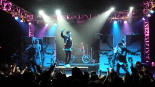 Crown the Empire - Cross Our Bones LIVE 2015