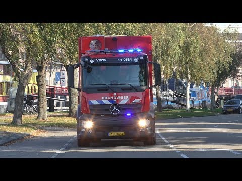 PRIO 1 Brandweer Wormer HA 11-0584 + COH 11-0495 naar Zeer Grote Brand in Wormerveer