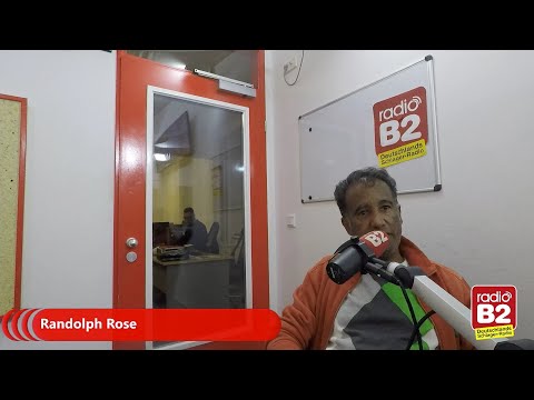 ZDF-Hitparaden-Star Randolph Rose läßt im Interview bei radio B2  sein Leben Revue passieren.
