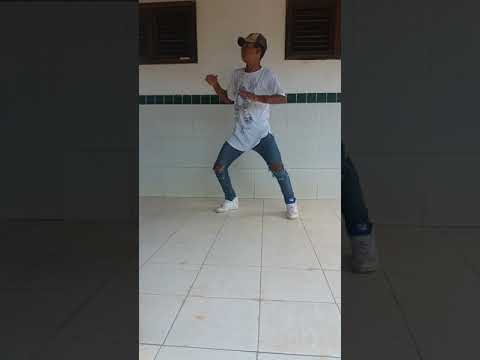 Os Cretino e Mc WM Qual Bumbum mas Bate (Mayckon Hit's)