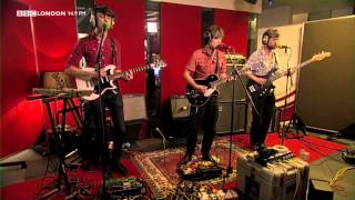 The Bishops - Nowhere To Run (Live on The Sunday Night Sessions)