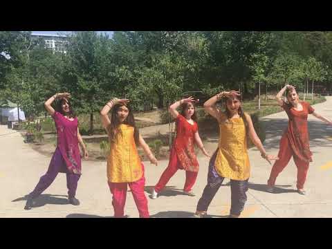 Saajanji Ghar Aaye / Dance  group Lakshmi / Juniors