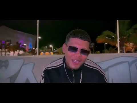 Ya disponible en mi cuenta principal ❤🎶🇪🇨☄👑 La Figura Martínez 👑