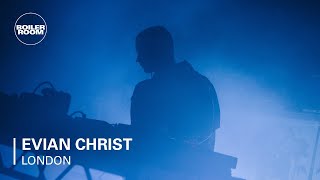 Evian Christ DJ set