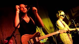 Summer Darling - Trust Me With Your Heart (Again) (Harvard & Stone Bar, Los Angeles CA 8/23/11)