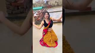 Download lagu maya shorts#bhabhi maal#bhabhi nai mast dance ki barish mai#hot bhabhi😍😍😍#maya shorts creators👍 mp3
