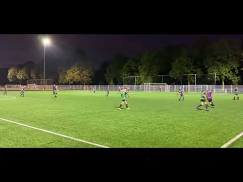 Fc almere onderling. MO15-1 tegen JO14-2 (1-6)