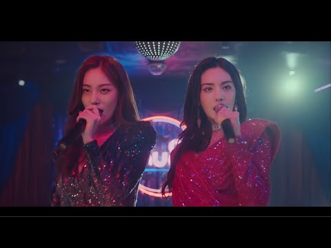 MASK GIRL: Momi And Chunae Performing "Saturday Night"