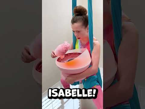 It DROPPED its DINNER!😧