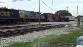preview picture of video 'Dolton Trains, Chicago 10th June Part 5'
