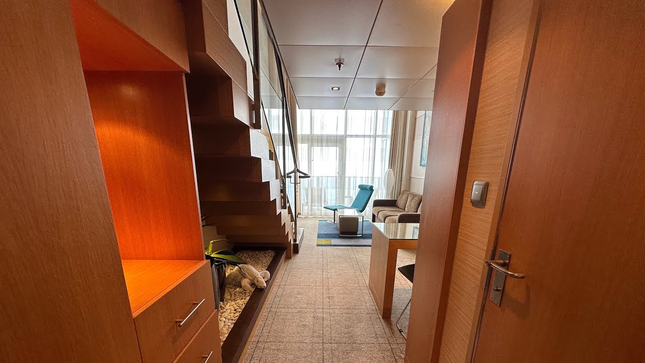 Oasis of the Seas - Cabin 1752 - Video 4