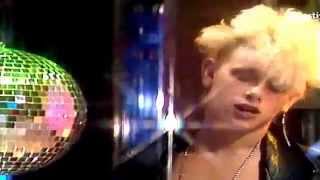 Depeche Mode - Shake The Disease (WWF Club `85) HD