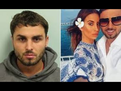 Ferne McCann's acid attacker ex Arthur Collins is 'dating' Love Island star behind bars