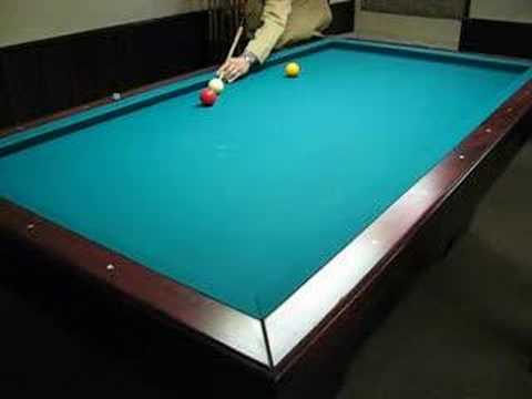 Carambol Training: Zieher über eine Bande