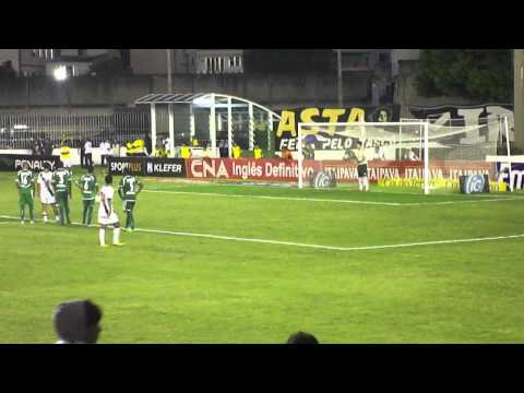 Penalty batido por Marlone - Vasco 4x2 Cabofriense - 09/04/2011 - Juniores