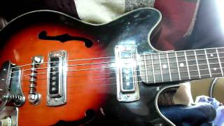 Video thumbnail for Teisco EP-2L Semi Acoustic Guitar   Japan Vintage Mid 60's by littledan0408