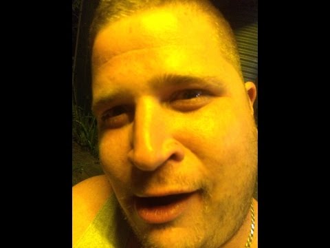 7 bucks at 711 - 143 skit (BUER/MBEZZEL)