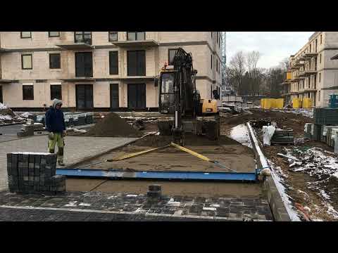 Plant łatą koparką