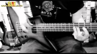 Video thumbnail for Gibson - Explorer Bass Demo at GAK by GAK