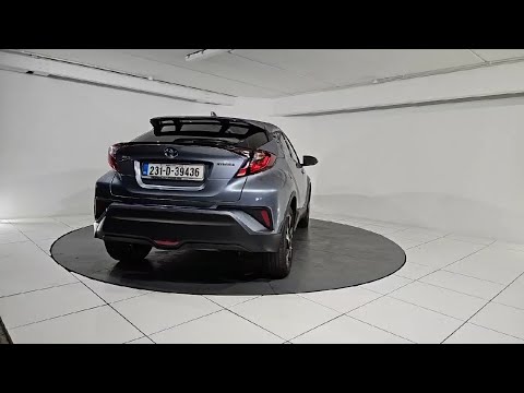 Toyota C-HR 1.8 Hybrid Sport - Image 2