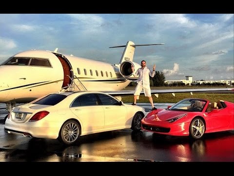 Rich Kids Of Instagram season 1 episode 1