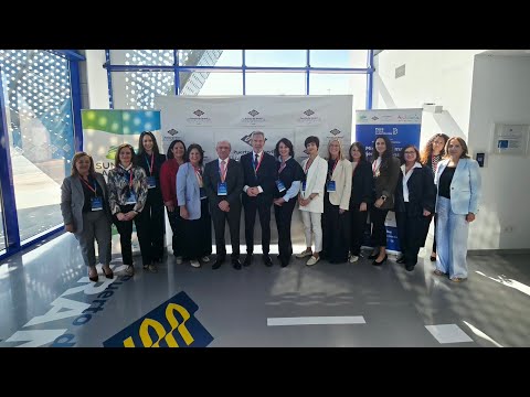 El Puerto de Motril pone en valor el liderazgo femenino . "Mirando al mar, mujeres que inspiran”