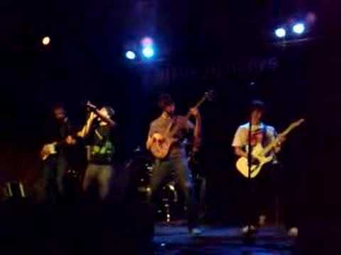 Trouble (Live) @ Molly Mallones by Light Chemist