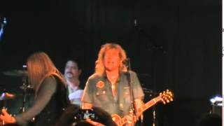 Y&amp;T - I want your money - live