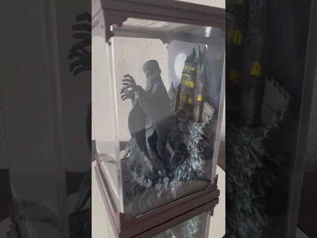 Vídeo relacionado con The Noble Collection Figura Coleccionable Dementore, Harry Potter