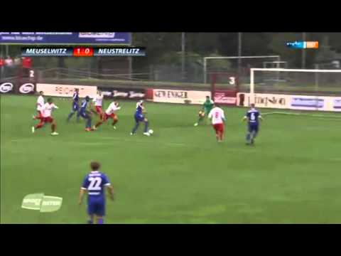 Andreas Naumann (ZFC Meuselwitz) - Best Saves HD