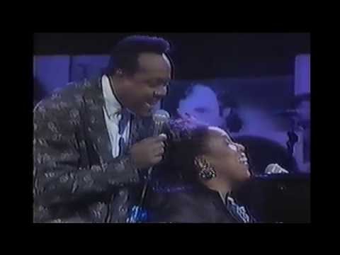 Roberta Flack and Peabo Bryson / The closer I get to you