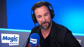 Noah Wyle on Flirting With Lisa Kudrow, The Pitt & His Daughter’s ‘Golden Globe’ 😂