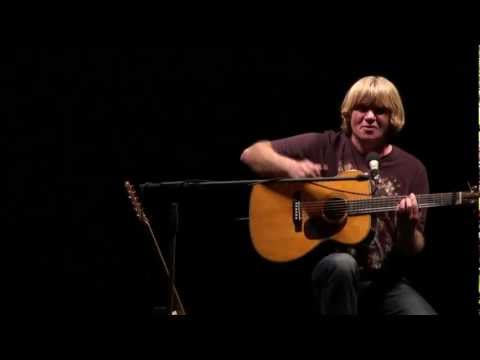 Karel Plíhal - Červí dírou (live)