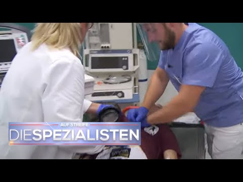Life-threatening situation! Young boxer must be resuscitated! | The Specialists | SAT.1