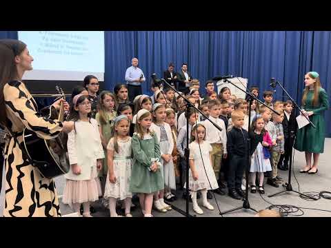 Frumos e câmpul verde - Copii