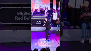 Download lagu Arvidos classy gentleman giving out put em up vibes at Red Bull Dance Your Style Sweden! 🧐🥊 mp3