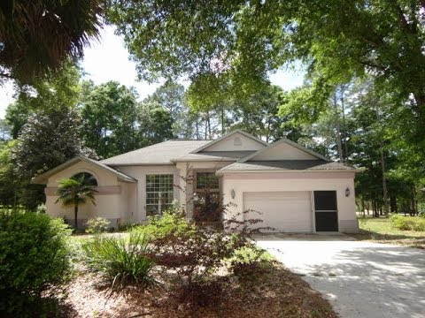 9227 SW 193 CIR, KIT, FAMILY ROOM, POOL