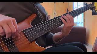 Video thumbnail for Warwick Thumb fretless impro by kascollet