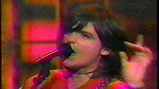 Indigo Girls - Bury My Heart At Wounded Knee 1996 Letterman