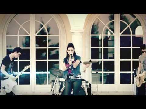 Lucya Russo - Wake me up (Video Ufficiale)