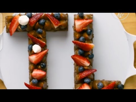 Taste Life Letter Cake